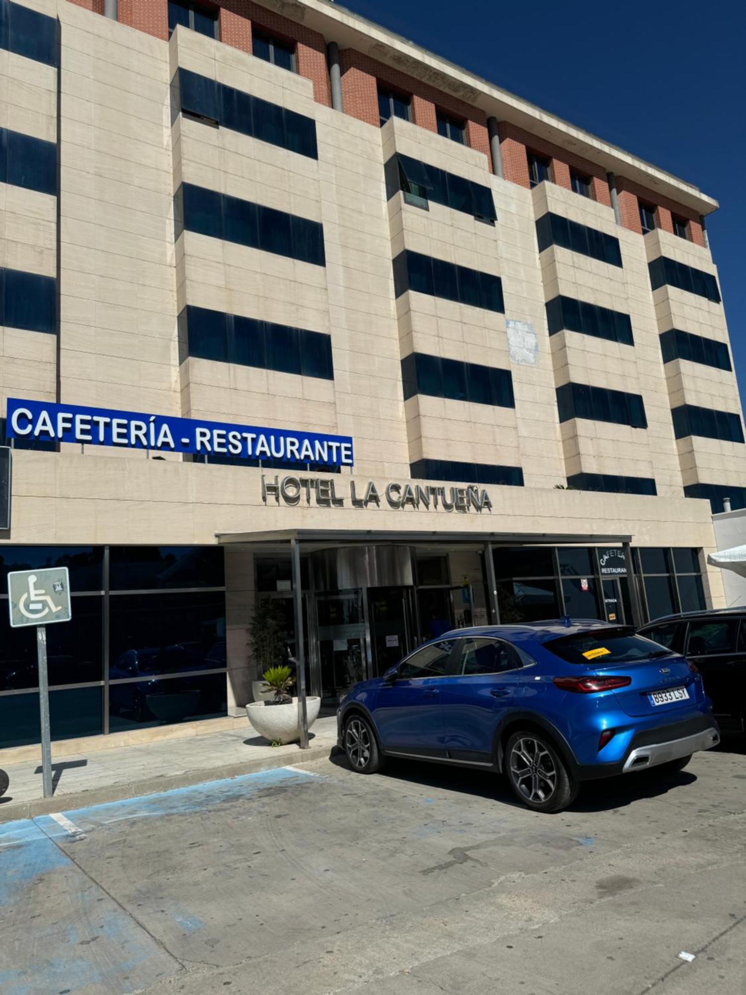 La Cantuena Hotel Parla Eksteriør billede